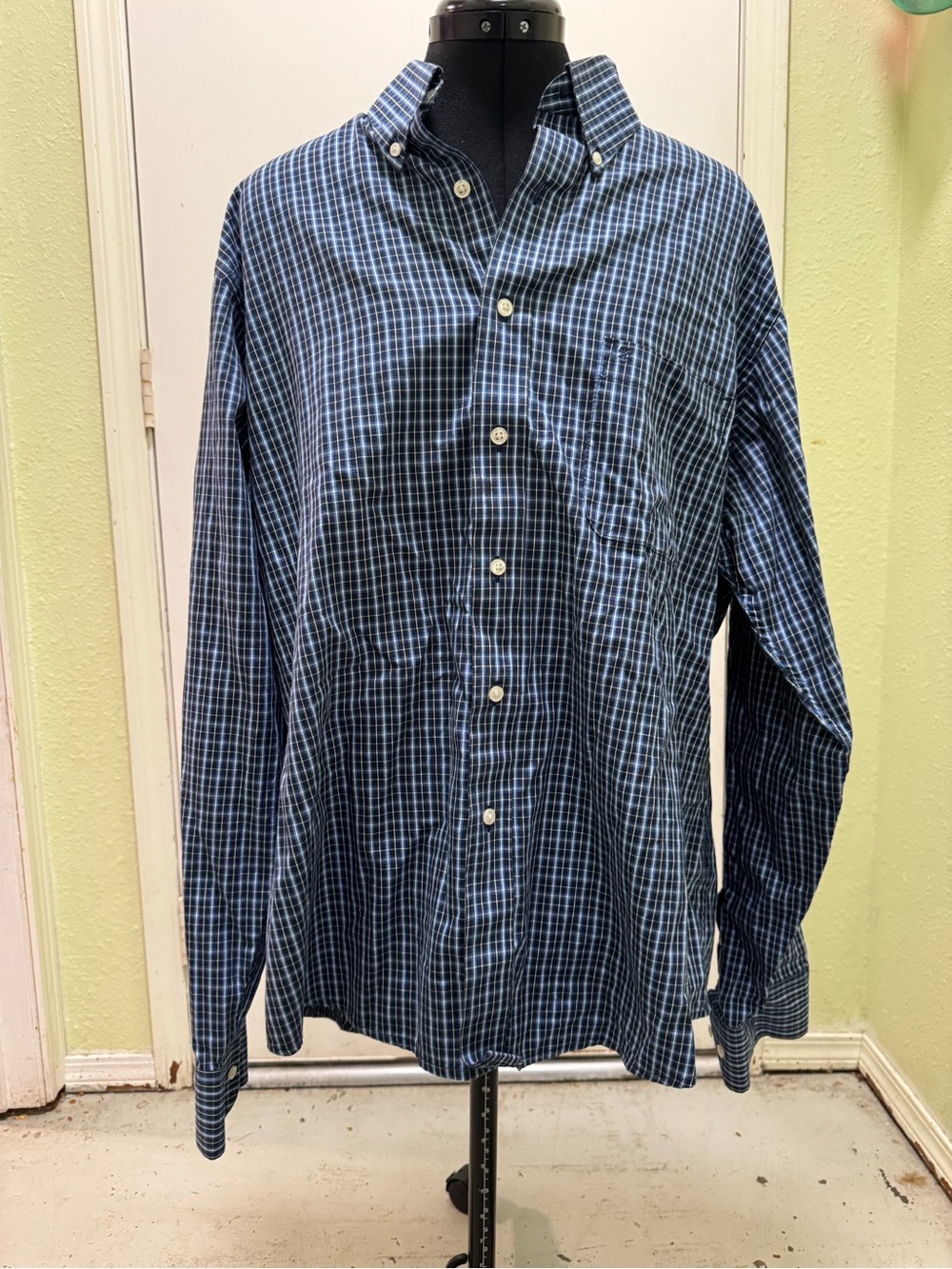 Izod Blue Plaid Button-Down Shirt XL